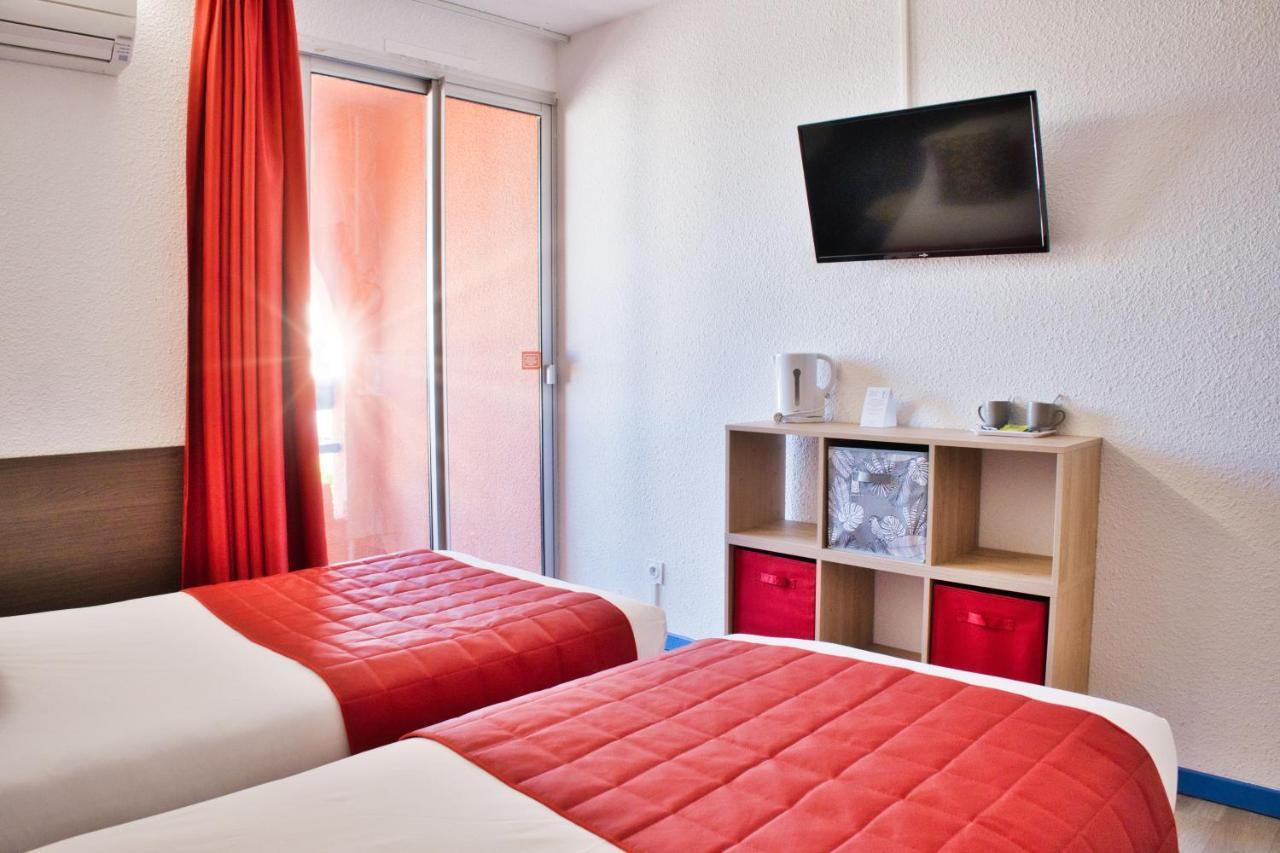 Cit'Hotel Des 2 Golfs Leucate Exterior photo